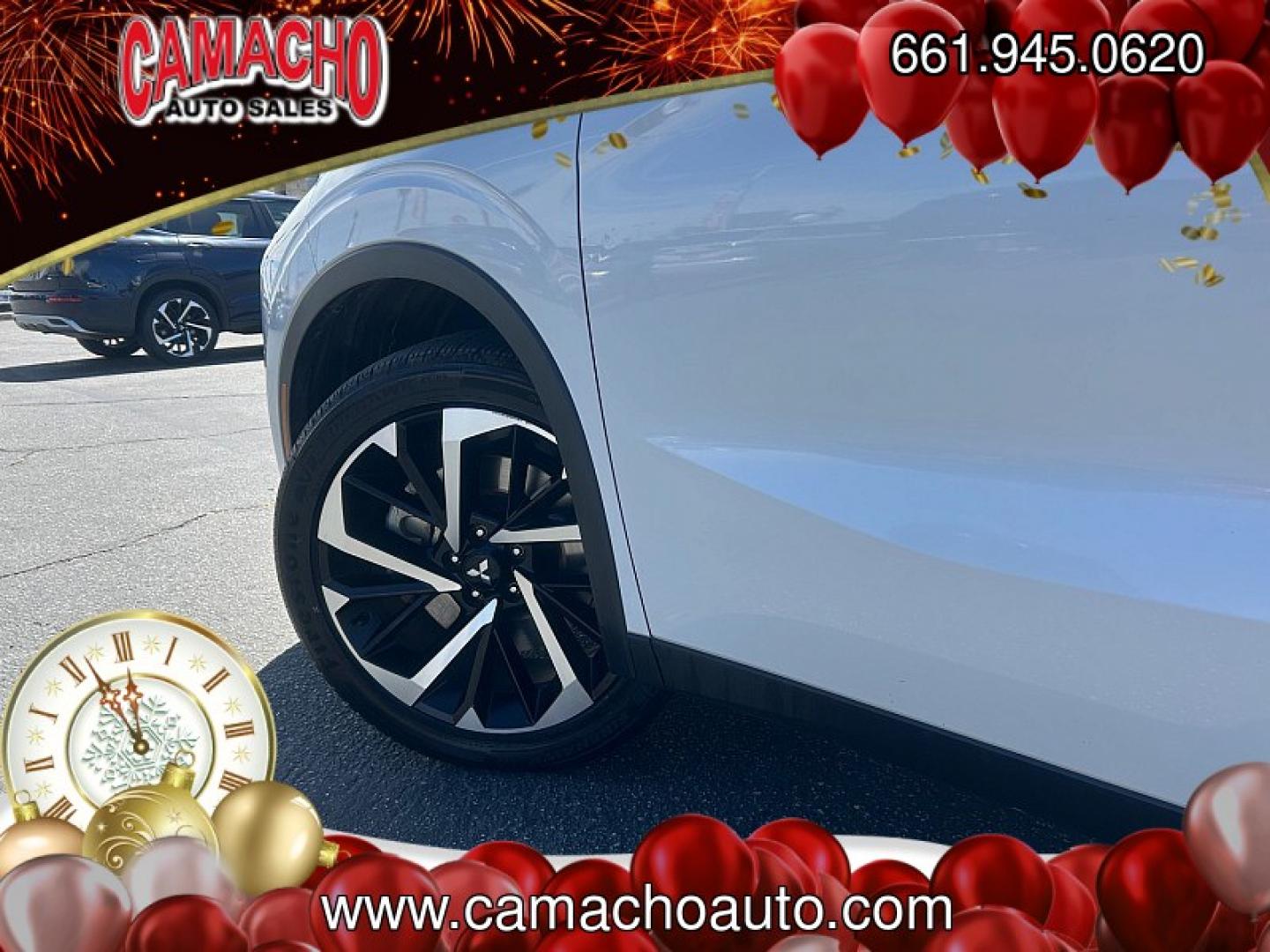 2024 White Mitsubishi Outlander (JA4J4VA82RZ) with an 4-Cyl 2.5 Liter engine, Automatic CVT transmission, located at 412 Auto Vista Drive, Palmdale, CA, 93551, (661) 945-0620, 34.592636, -118.136681- Photo#6