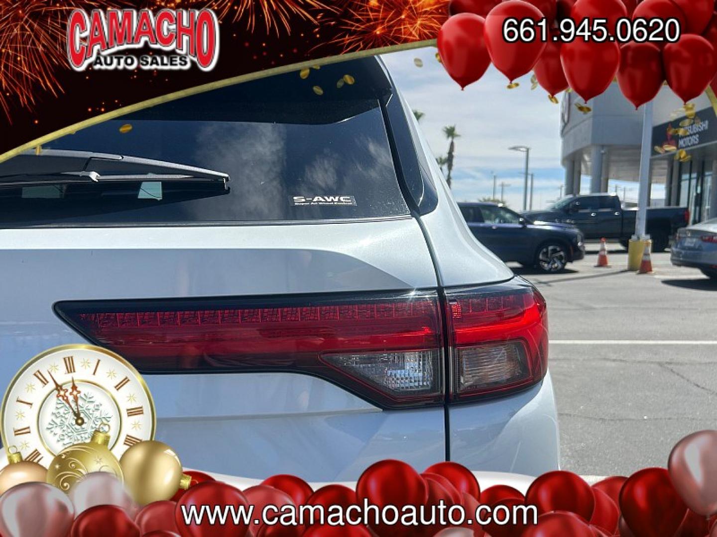 2024 White Mitsubishi Outlander (JA4J4VA82RZ) with an 4-Cyl 2.5 Liter engine, Automatic CVT transmission, located at 412 Auto Vista Drive, Palmdale, CA, 93551, (661) 945-0620, 34.592636, -118.136681- Photo#13