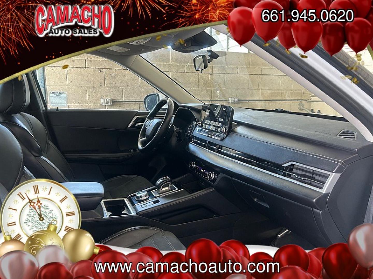2024 White Mitsubishi Outlander (JA4J4VA82RZ) with an 4-Cyl 2.5 Liter engine, Automatic CVT transmission, located at 412 Auto Vista Drive, Palmdale, CA, 93551, (661) 945-0620, 34.592636, -118.136681- Photo#29