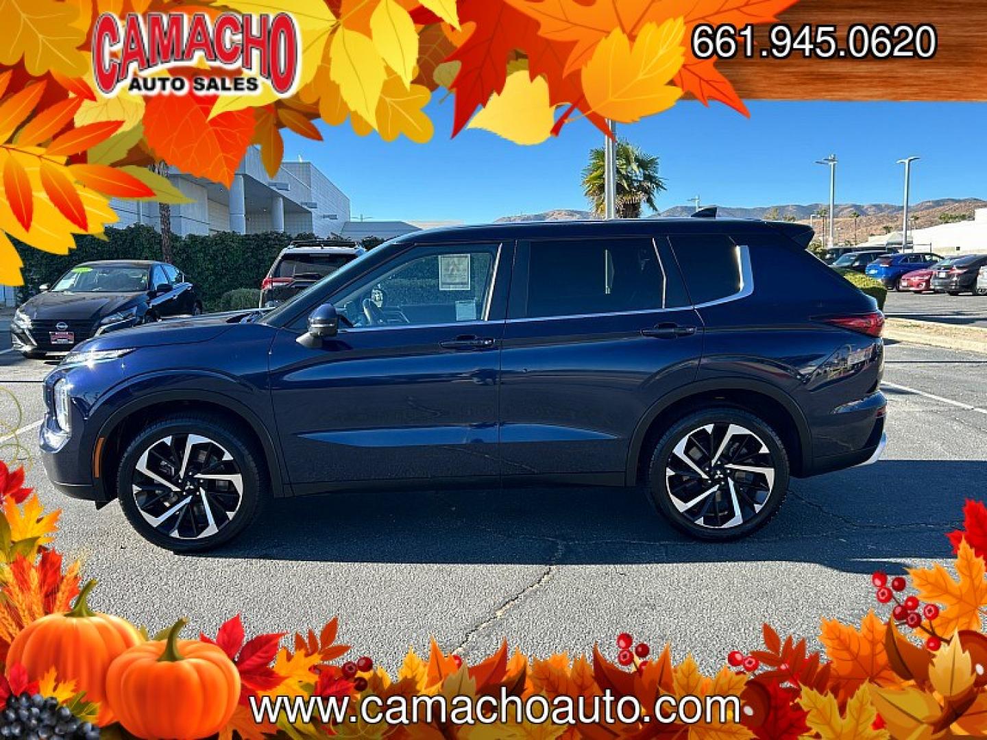 2024 blue Mitsubishi Outlander (JA4J4VA8XRZ) with an 4-Cyl 2.5 Liter engine, Automatic CVT transmission, located at 412 Auto Vista Drive, Palmdale, CA, 93551, (661) 945-0620, 34.592636, -118.136681- Photo#3