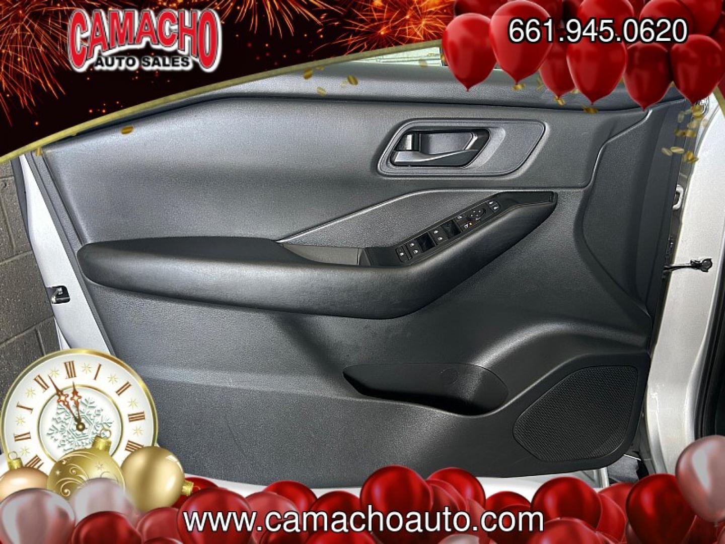 2024 Silver Nissan Rogue (5N1BT3AA0RC) with an 3-Cyl Turbo 1.5 Liter engine, Automatic CVT transmission, located at 412 Auto Vista Drive, Palmdale, CA, 93551, (661) 945-0620, 34.592636, -118.136681- Photo#7