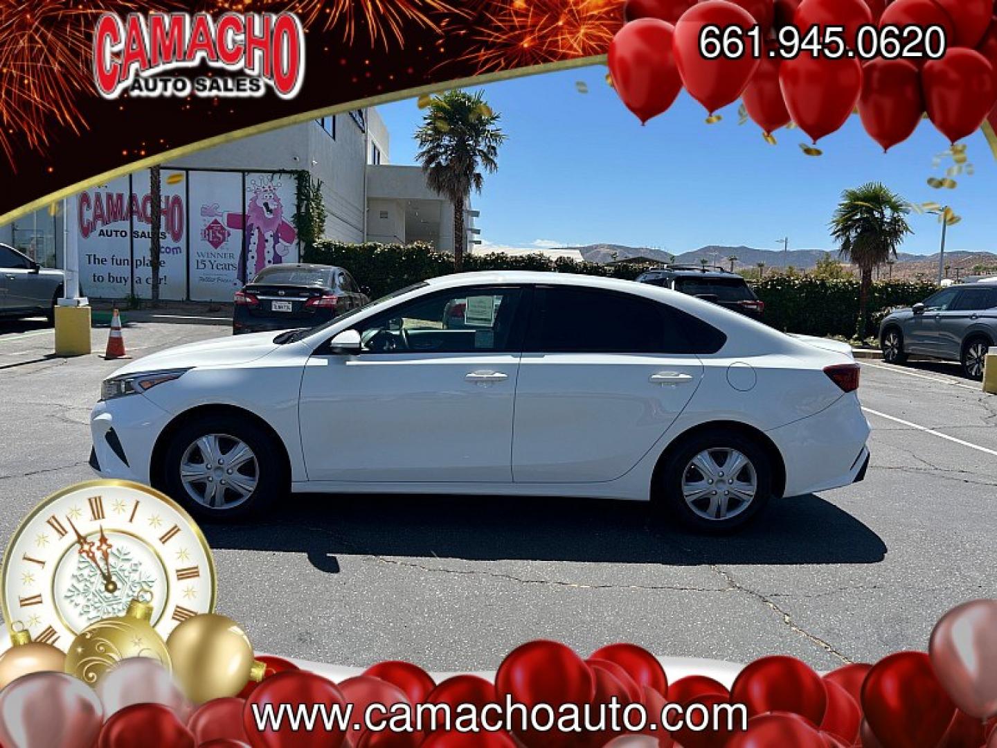 2023 White Kia Forte (3KPF24AD2PE) with an 4-Cyl 2.0 Liter engine, Automatic IVT transmission, located at 412 Auto Vista Drive, Palmdale, CA, 93551, (661) 945-0620, 34.592636, -118.136681- Photo#3