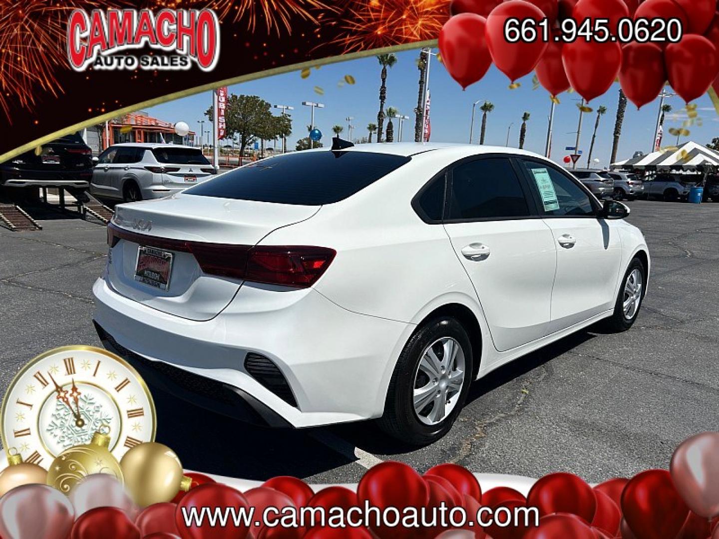 2023 White Kia Forte (3KPF24AD2PE) with an 4-Cyl 2.0 Liter engine, Automatic IVT transmission, located at 412 Auto Vista Drive, Palmdale, CA, 93551, (661) 945-0620, 34.592636, -118.136681- Photo#6