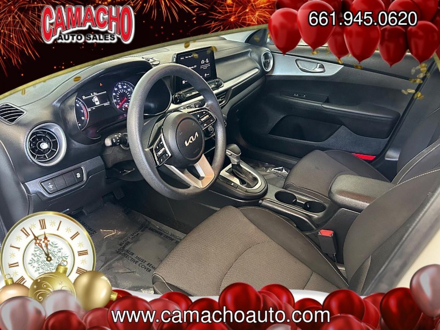 2023 White Kia Forte (3KPF24AD2PE) with an 4-Cyl 2.0 Liter engine, Automatic IVT transmission, located at 412 Auto Vista Drive, Palmdale, CA, 93551, (661) 945-0620, 34.592636, -118.136681- Photo#16