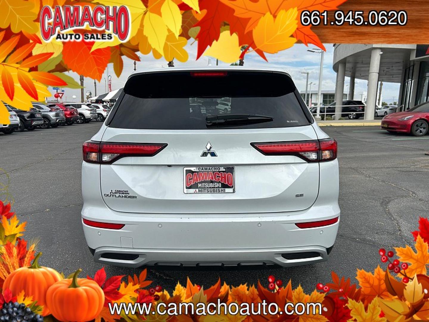 2024 White Mitsubishi Outlander (JA4J4VA87RZ) with an 4-Cyl 2.5 Liter engine, Automatic CVT transmission, located at 412 Auto Vista Drive, Palmdale, CA, 93551, (661) 945-0620, 34.592636, -118.136681- Photo#8