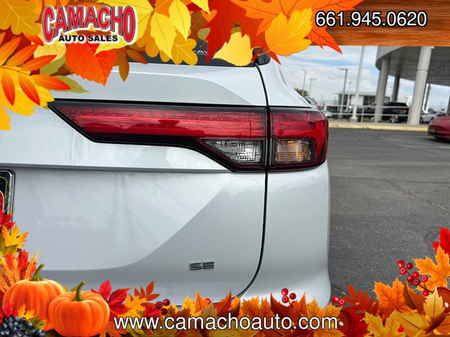 2024 White Mitsubishi Outlander (JA4J4VA87RZ) with an 4-Cyl 2.5 Liter engine, Automatic CVT transmission, located at 412 Auto Vista Drive, Palmdale, CA, 93551, (661) 945-0620, 34.592636, -118.136681- Photo#14