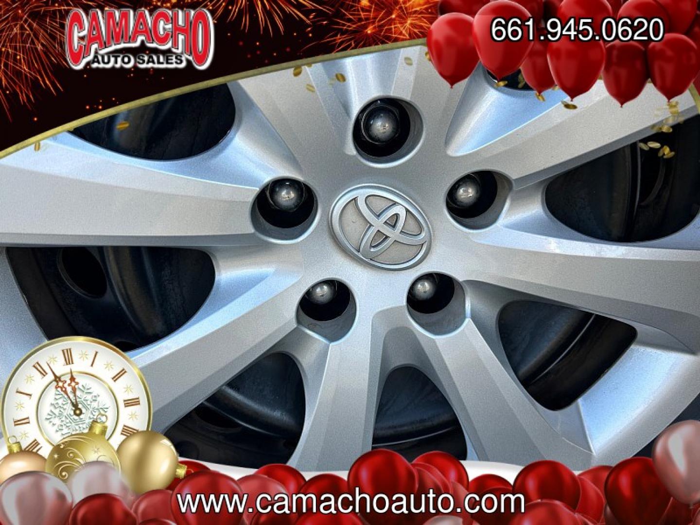 2024 Silver Toyota Corolla (5YFB4MDE0RP) with an 4-Cyl 2.0 Liter engine, Automatic CVT transmission, located at 412 Auto Vista Drive, Palmdale, CA, 93551, (661) 945-0620, 34.592636, -118.136681- Photo#13