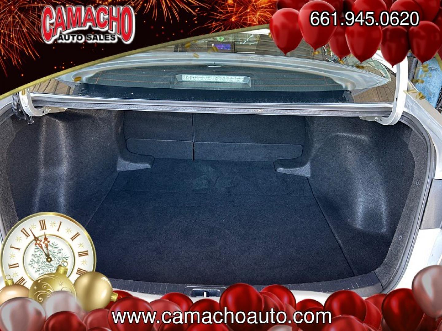 2024 Silver Toyota Corolla (5YFB4MDE0RP) with an 4-Cyl 2.0 Liter engine, Automatic CVT transmission, located at 412 Auto Vista Drive, Palmdale, CA, 93551, (661) 945-0620, 34.592636, -118.136681- Photo#24