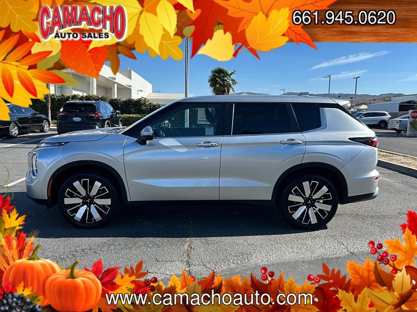 2025 Mitsubishi Outlander (JA4J3VA87SZ) with an 4-Cyl 2.5 Liter engine, Automatic CVT transmission, located at 412 Auto Vista Drive, Palmdale, CA, 93551, (661) 945-0620, 34.592636, -118.136681- Photo#3