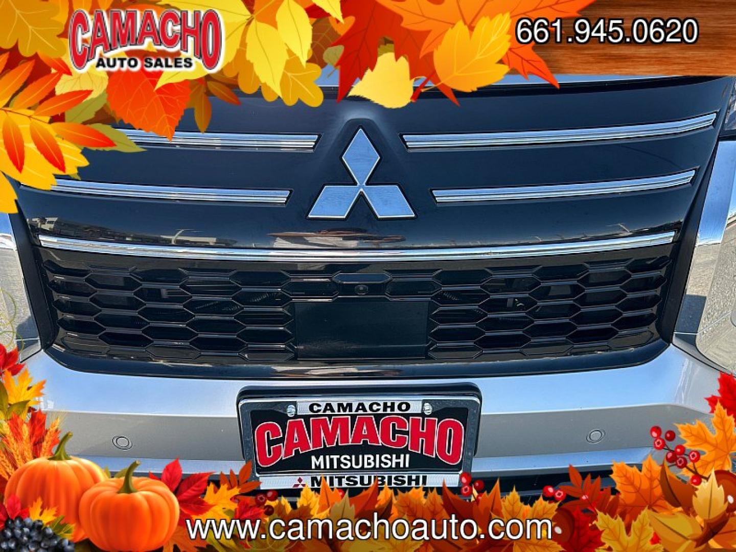 2025 Mitsubishi Outlander (JA4J3VA87SZ) with an 4-Cyl 2.5 Liter engine, Automatic CVT transmission, located at 412 Auto Vista Drive, Palmdale, CA, 93551, (661) 945-0620, 34.592636, -118.136681- Photo#4