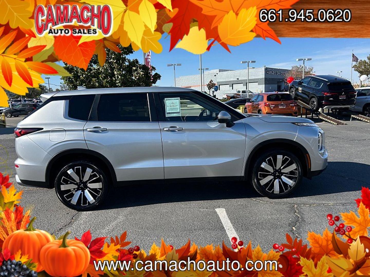 2025 Mitsubishi Outlander (JA4J3VA87SZ) with an 4-Cyl 2.5 Liter engine, Automatic CVT transmission, located at 412 Auto Vista Drive, Palmdale, CA, 93551, (661) 945-0620, 34.592636, -118.136681- Photo#5