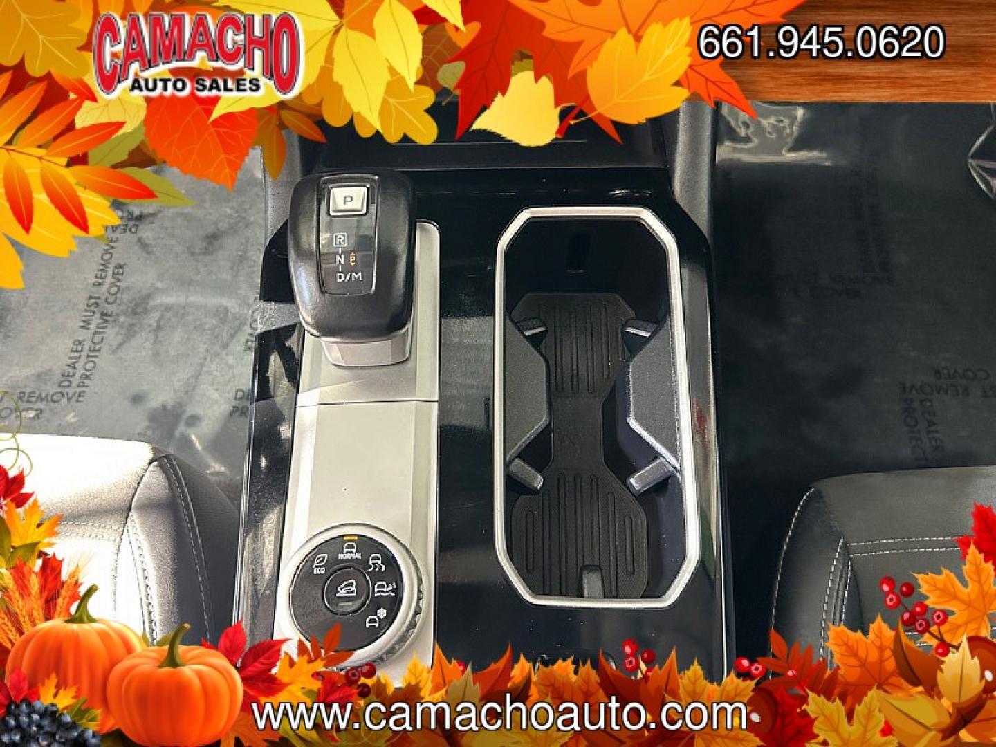 2025 Mitsubishi Outlander (JA4J3VA87SZ) with an 4-Cyl 2.5 Liter engine, Automatic CVT transmission, located at 412 Auto Vista Drive, Palmdale, CA, 93551, (661) 945-0620, 34.592636, -118.136681- Photo#20