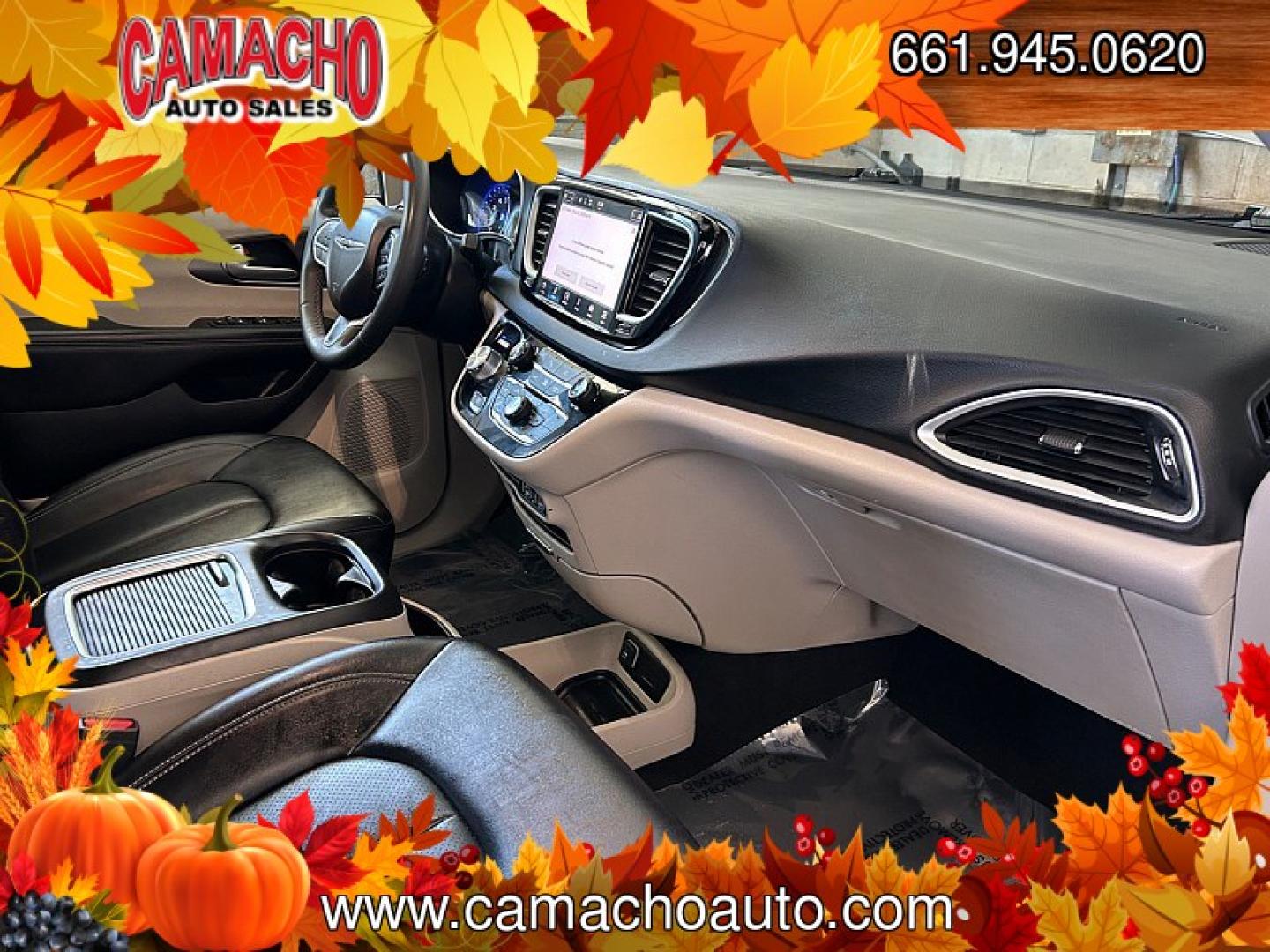 2024 SILVER Chrysler Pacifica (2C4RC1BG0RR) with an V6 3.6 Liter engine, Automatic 9-Spd transmission, located at 412 Auto Vista Drive, Palmdale, CA, 93551, (661) 945-0620, 34.592636, -118.136681- Photo#30