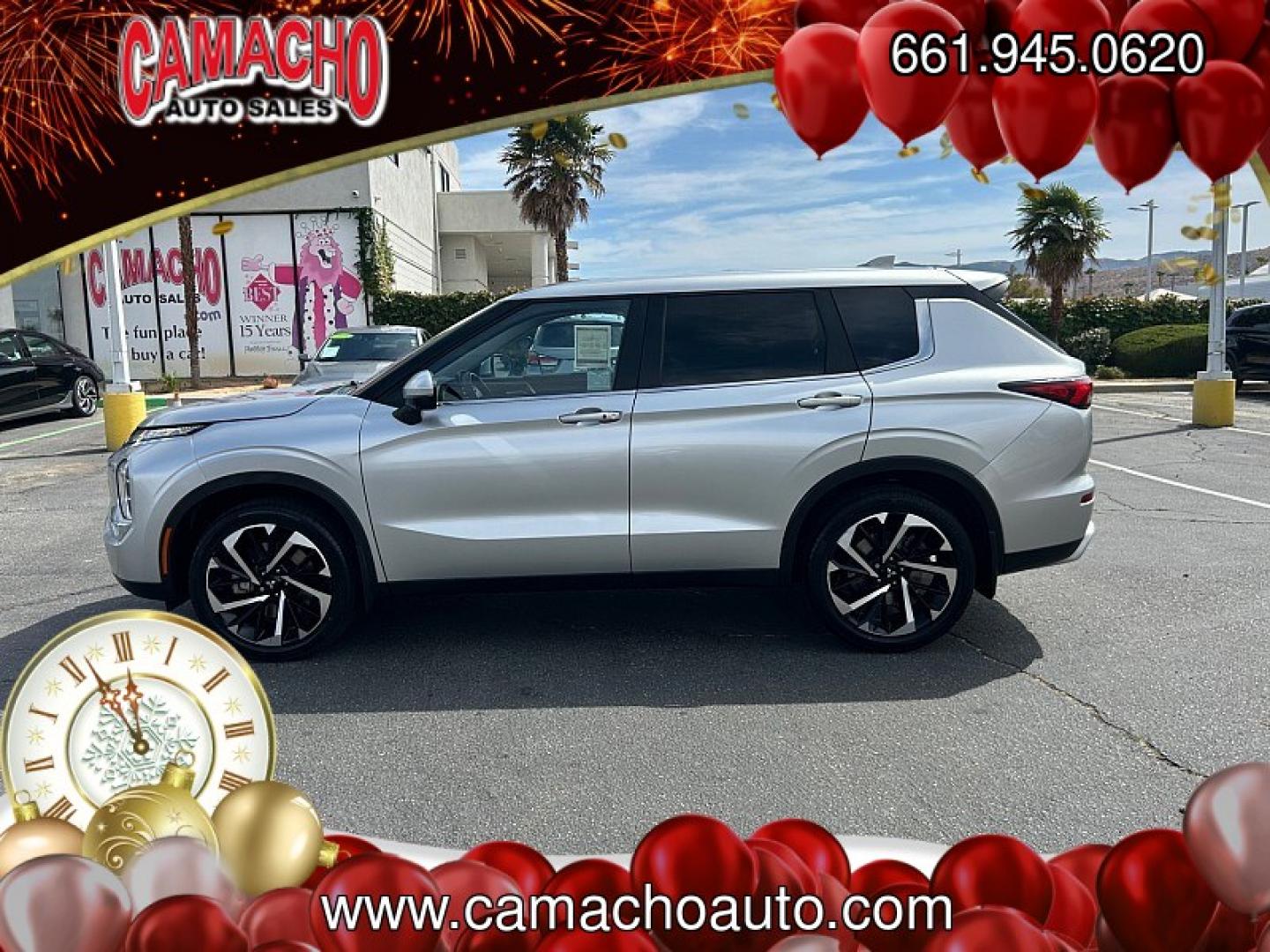 2022 SILVER Mitsubishi Outlander (JA4J3UA86NZ) with an 4-Cyl 2.5 Liter engine, Automatic CVT transmission, located at 412 Auto Vista Drive, Palmdale, CA, 93551, (661) 945-0620, 34.592636, -118.136681- Photo#5