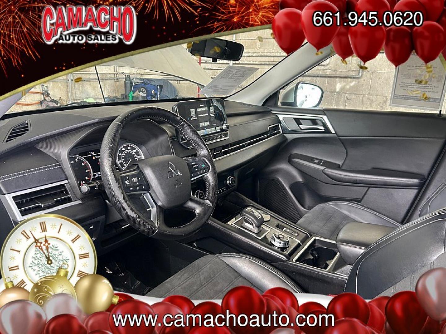 2022 SILVER Mitsubishi Outlander (JA4J3UA86NZ) with an 4-Cyl 2.5 Liter engine, Automatic CVT transmission, located at 412 Auto Vista Drive, Palmdale, CA, 93551, (661) 945-0620, 34.592636, -118.136681- Photo#17