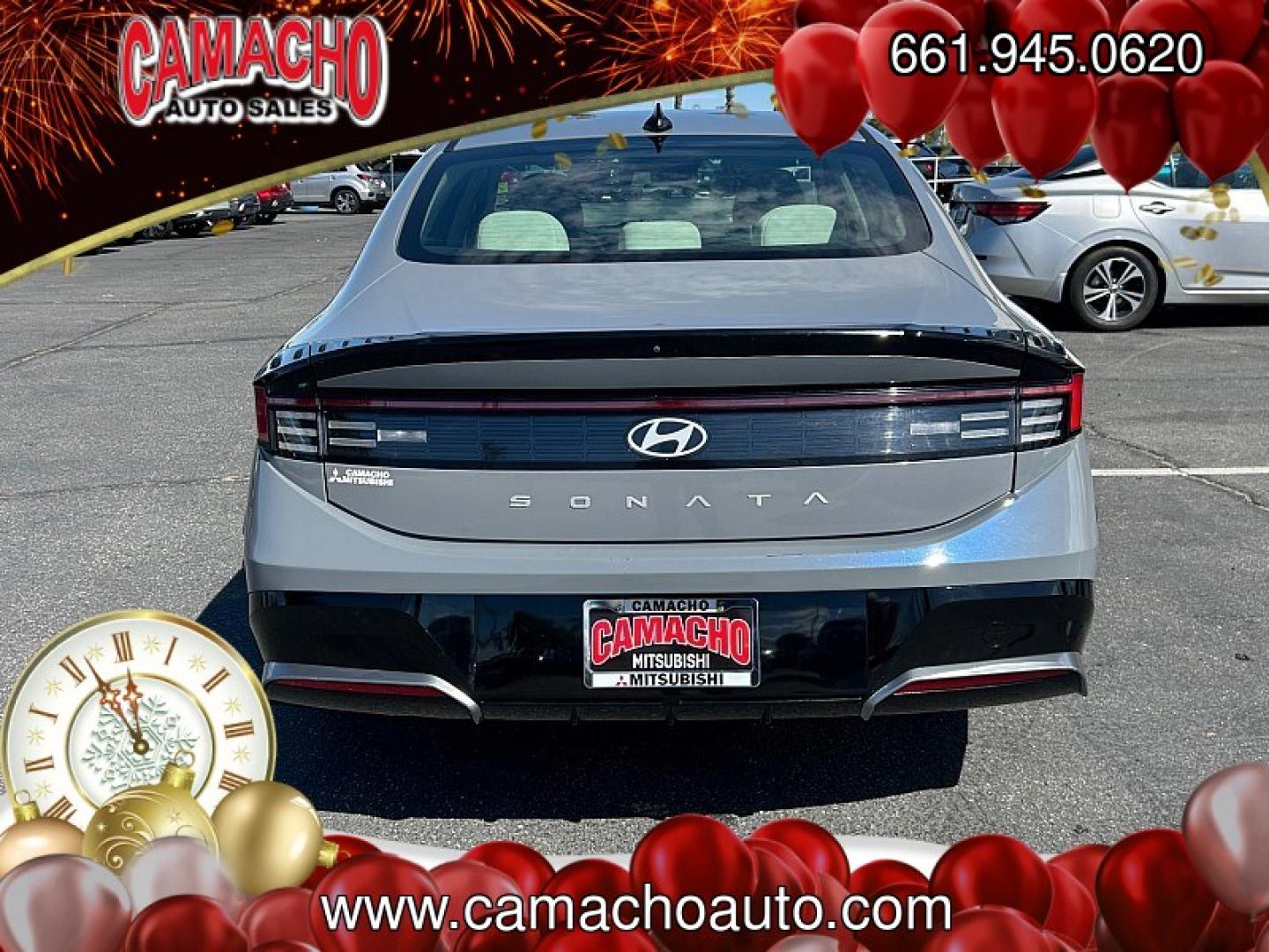 2024 Blue Hyundai Sonata (KMHL64JA4RA) with an 4-Cyl 2.5 Liter engine, Automatic 8-Spd transmission, located at 412 Auto Vista Drive, Palmdale, CA, 93551, (661) 945-0620, 34.592636, -118.136681- Photo#6