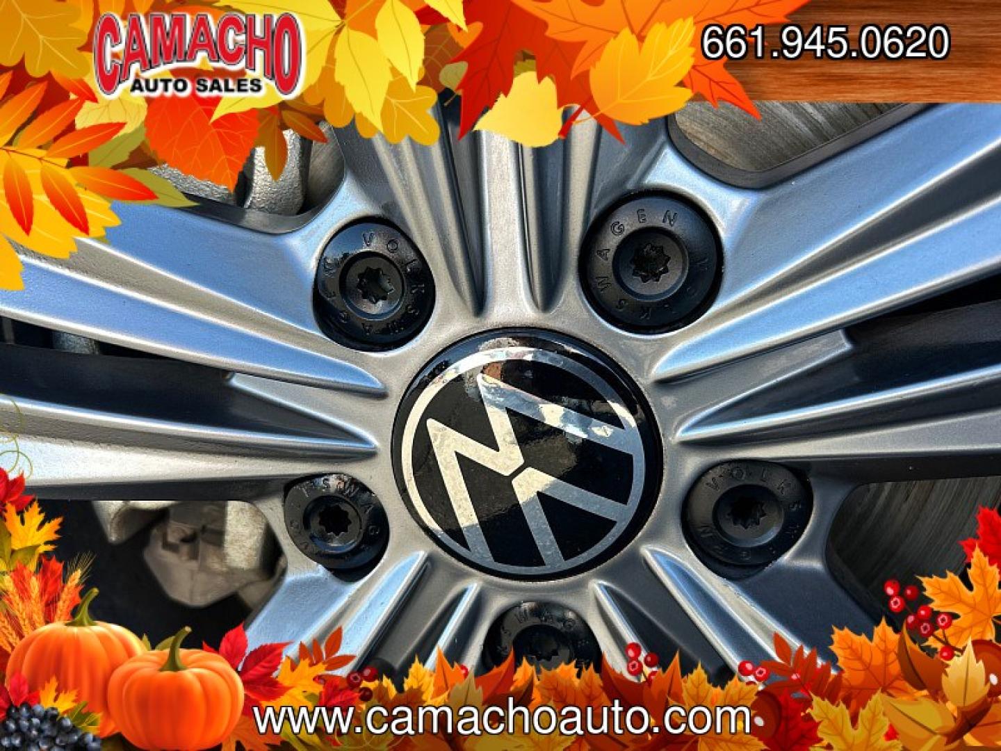 2024 GRAY /black Volkswagen Jetta (3VW7M7BU7RM) with an 4-Cyl Turbo 1.5 Liter engine, Automatic 8-Spd transmission, located at 412 Auto Vista Drive, Palmdale, CA, 93551, (661) 945-0620, 34.592636, -118.136681 - Experience German-inspired style, comfort, and efficiency in this 2024 Volkswagen Jetta SE!This one-owner sedan features a turbocharged 1.5L TSI 4-cylinder engine producing 158 horsepower, paired with an automatic transmission for a smooth and responsive drive. Enjoy excellent fuel economy, a comfor- Photo#13