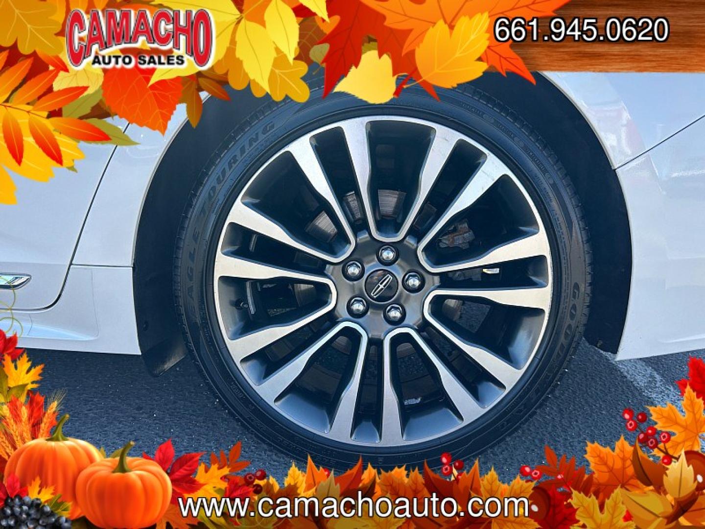 2018 WHITE /tan Lincoln Continental (1LN6L9NC5J5) with an V6 Twin Turbo 3.0 Liter engine, Auto 6-Spd SelectShift transmission, located at 412 Auto Vista Drive, Palmdale, CA, 93551, (661) 945-0620, 34.592636, -118.136681 - Luxury, power, and premium comfort come together in this 2018 Lincoln Continental Reserve AWD! Finished in elegant White Platinum Metallic Tri-Coat with a Jade Gray leather interior, this one-owner luxury sedan features a powerful 3.0L twin-turbocharged V6 engine paired with a 6-speed SelectShift au- Photo#9