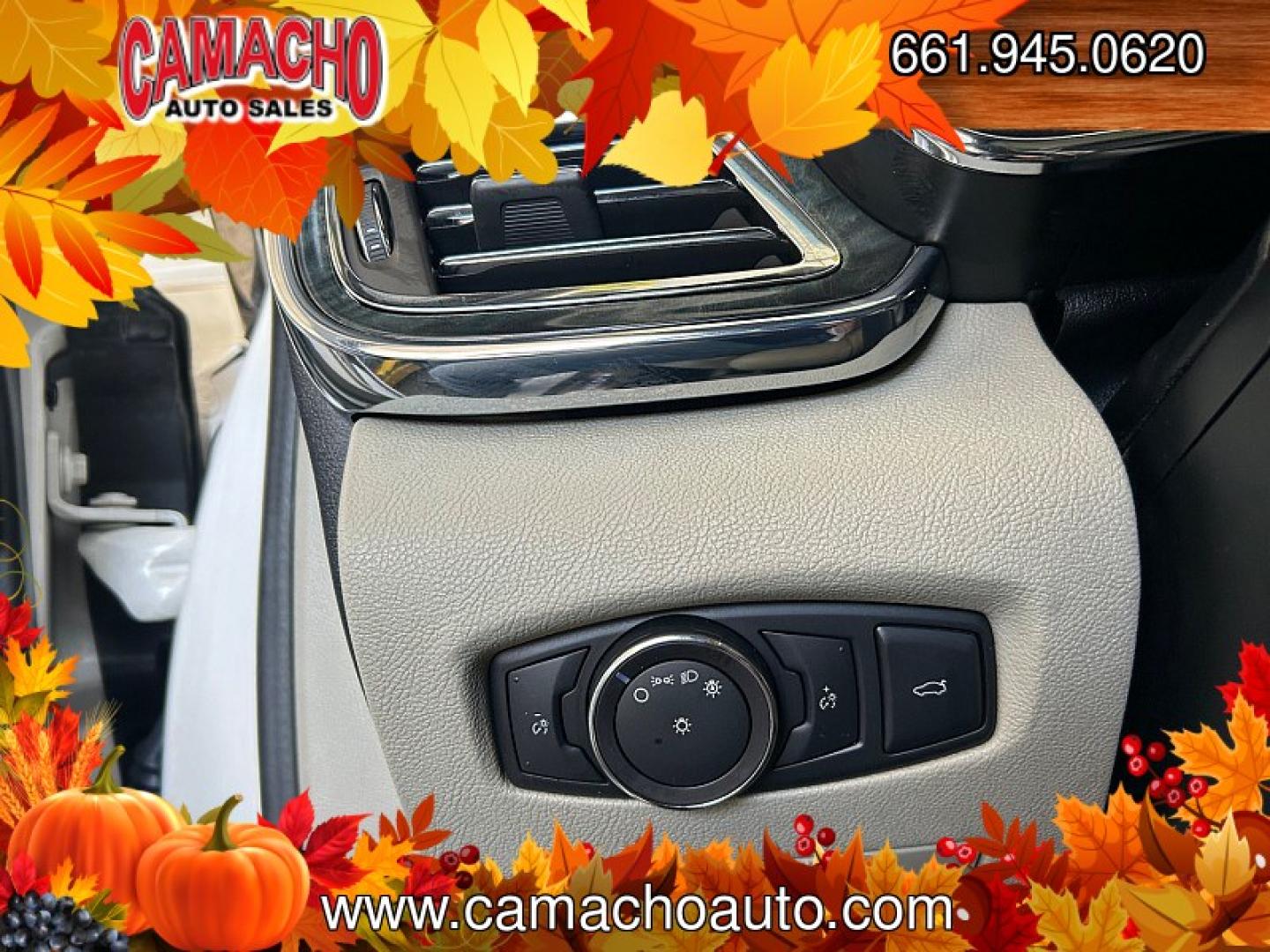 2018 WHITE /tan Lincoln Continental (1LN6L9NC5J5) with an V6 Twin Turbo 3.0 Liter engine, Auto 6-Spd SelectShift transmission, located at 412 Auto Vista Drive, Palmdale, CA, 93551, (661) 945-0620, 34.592636, -118.136681 - Luxury, power, and premium comfort come together in this 2018 Lincoln Continental Reserve AWD! Finished in elegant White Platinum Metallic Tri-Coat with a Jade Gray leather interior, this one-owner luxury sedan features a powerful 3.0L twin-turbocharged V6 engine paired with a 6-speed SelectShift au- Photo#28