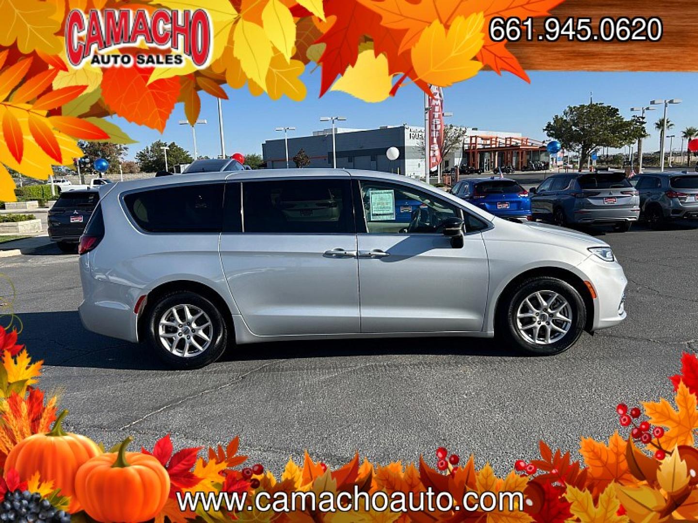 2024 Silver Chrysler Pacifica (2C4RC1BG9RR) with an V6 3.6 Liter engine, Automatic 9-Spd transmission, located at 412 Auto Vista Drive, Palmdale, CA, 93551, (661) 945-0620, 34.592636, -118.136681- Photo#5