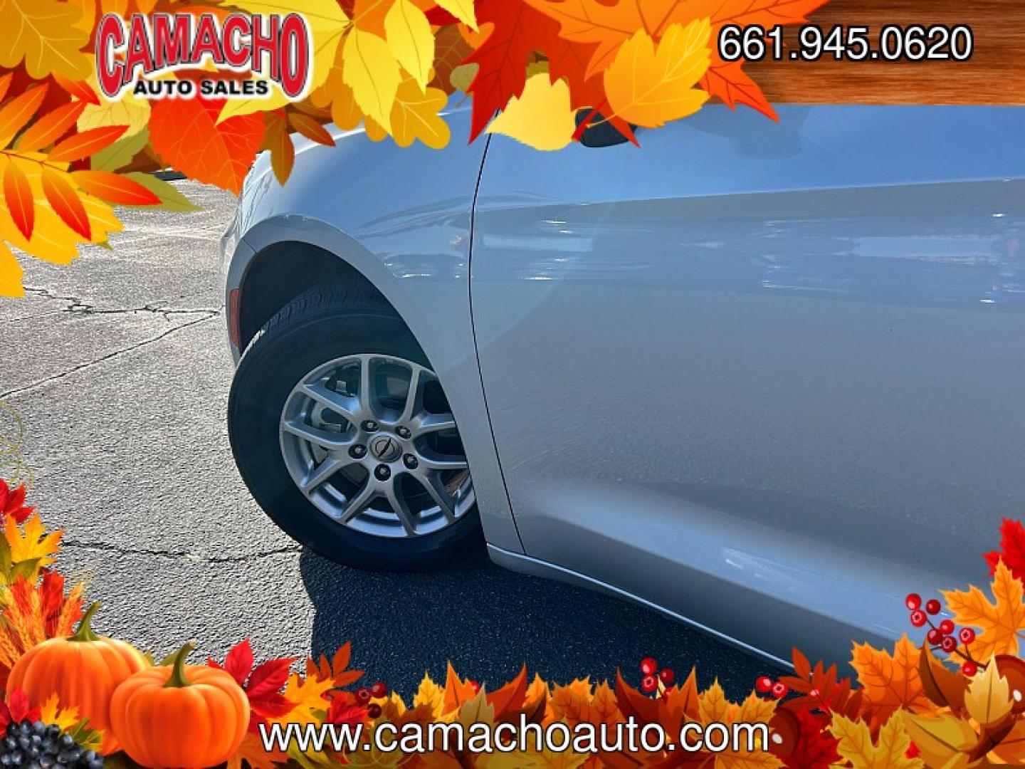 2024 Silver Chrysler Pacifica (2C4RC1BG9RR) with an V6 3.6 Liter engine, Automatic 9-Spd transmission, located at 412 Auto Vista Drive, Palmdale, CA, 93551, (661) 945-0620, 34.592636, -118.136681- Photo#13