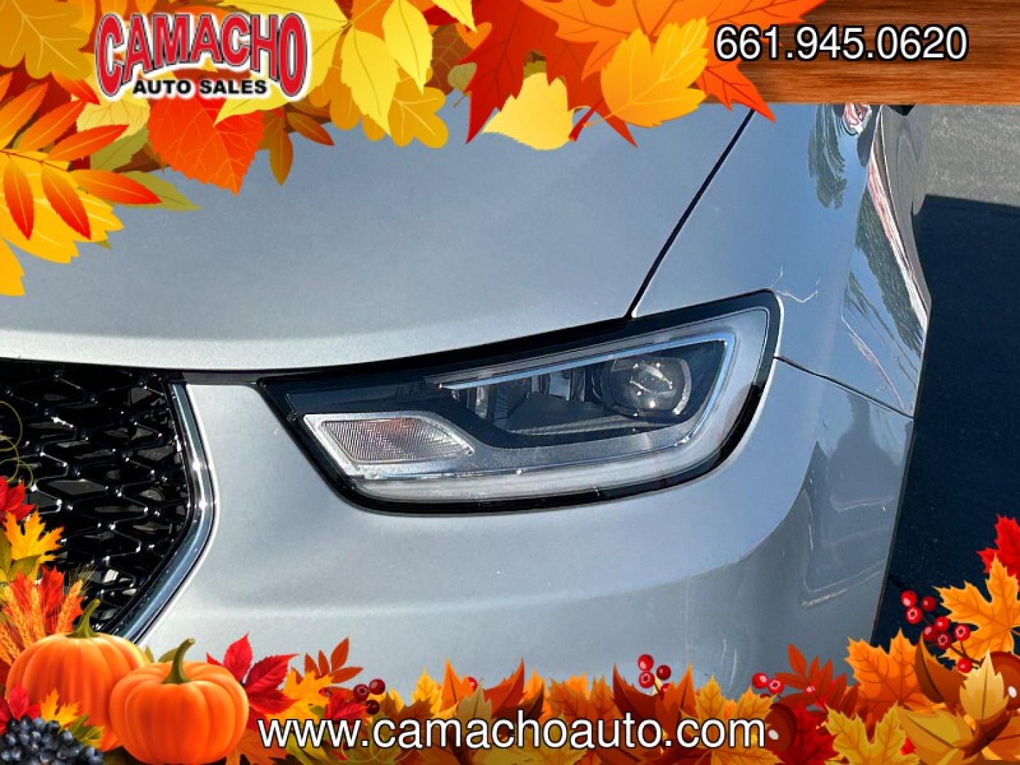 2024 Silver Chrysler Pacifica (2C4RC1BG9RR) with an V6 3.6 Liter engine, Automatic 9-Spd transmission, located at 412 Auto Vista Drive, Palmdale, CA, 93551, (661) 945-0620, 34.592636, -118.136681- Photo#14