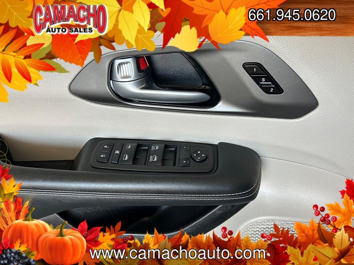 2024 Silver Chrysler Pacifica (2C4RC1BG9RR) with an V6 3.6 Liter engine, Automatic 9-Spd transmission, located at 412 Auto Vista Drive, Palmdale, CA, 93551, (661) 945-0620, 34.592636, -118.136681- Photo#25