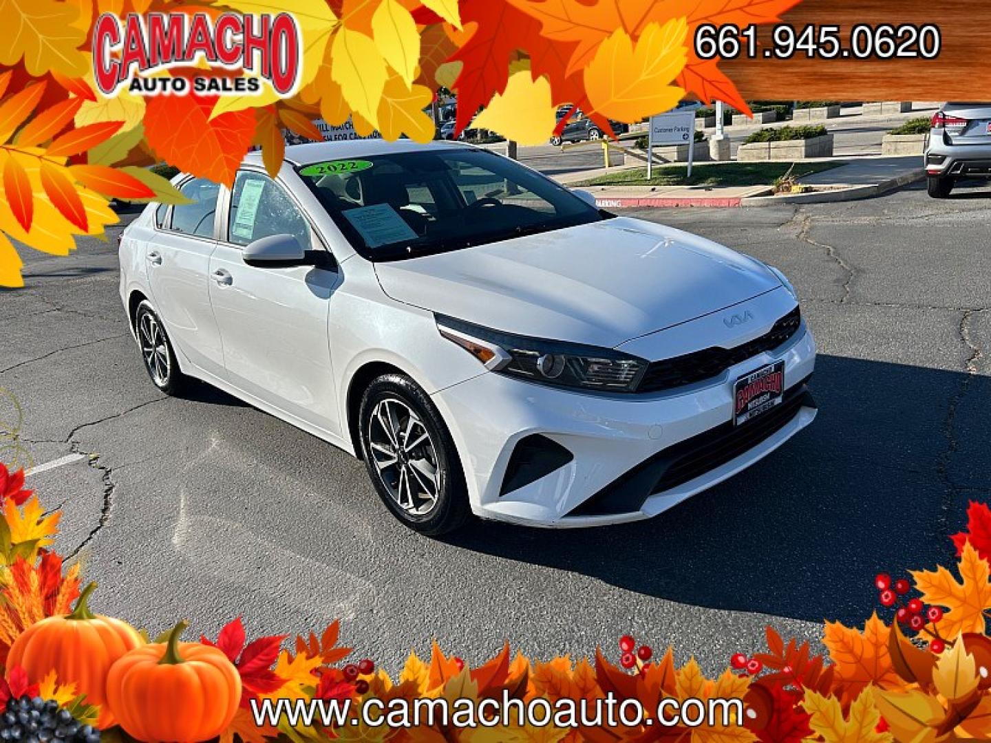 2022 WHITE Kia Forte (3KPF24AD8NE) with an 4-Cyl 2.0 Liter engine, Automatic IVT transmission, located at 412 Auto Vista Drive, Palmdale, CA, 93551, (661) 945-0620, 34.592636, -118.136681- Photo#0
