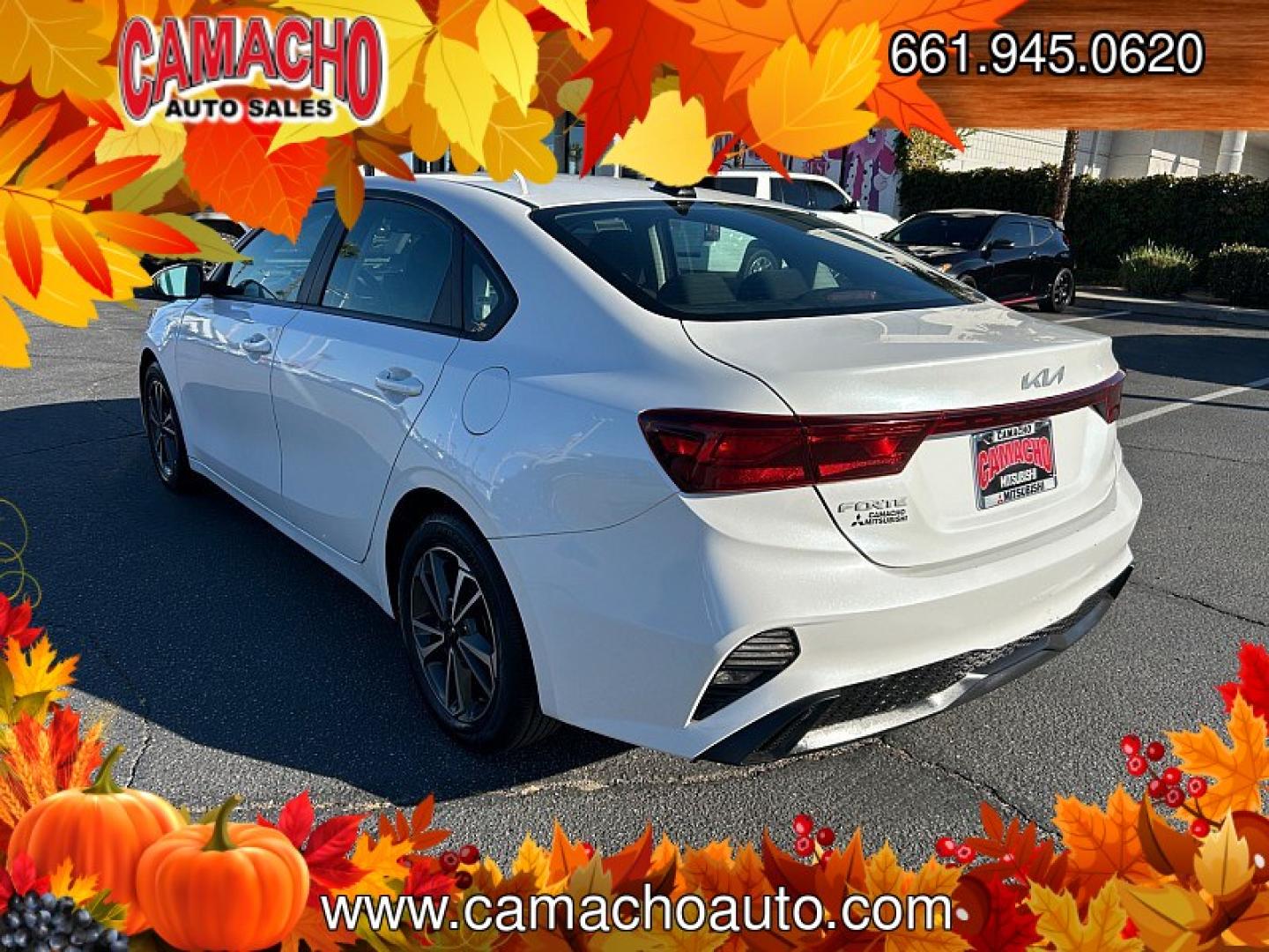 2022 WHITE Kia Forte (3KPF24AD8NE) with an 4-Cyl 2.0 Liter engine, Automatic IVT transmission, located at 412 Auto Vista Drive, Palmdale, CA, 93551, (661) 945-0620, 34.592636, -118.136681- Photo#8