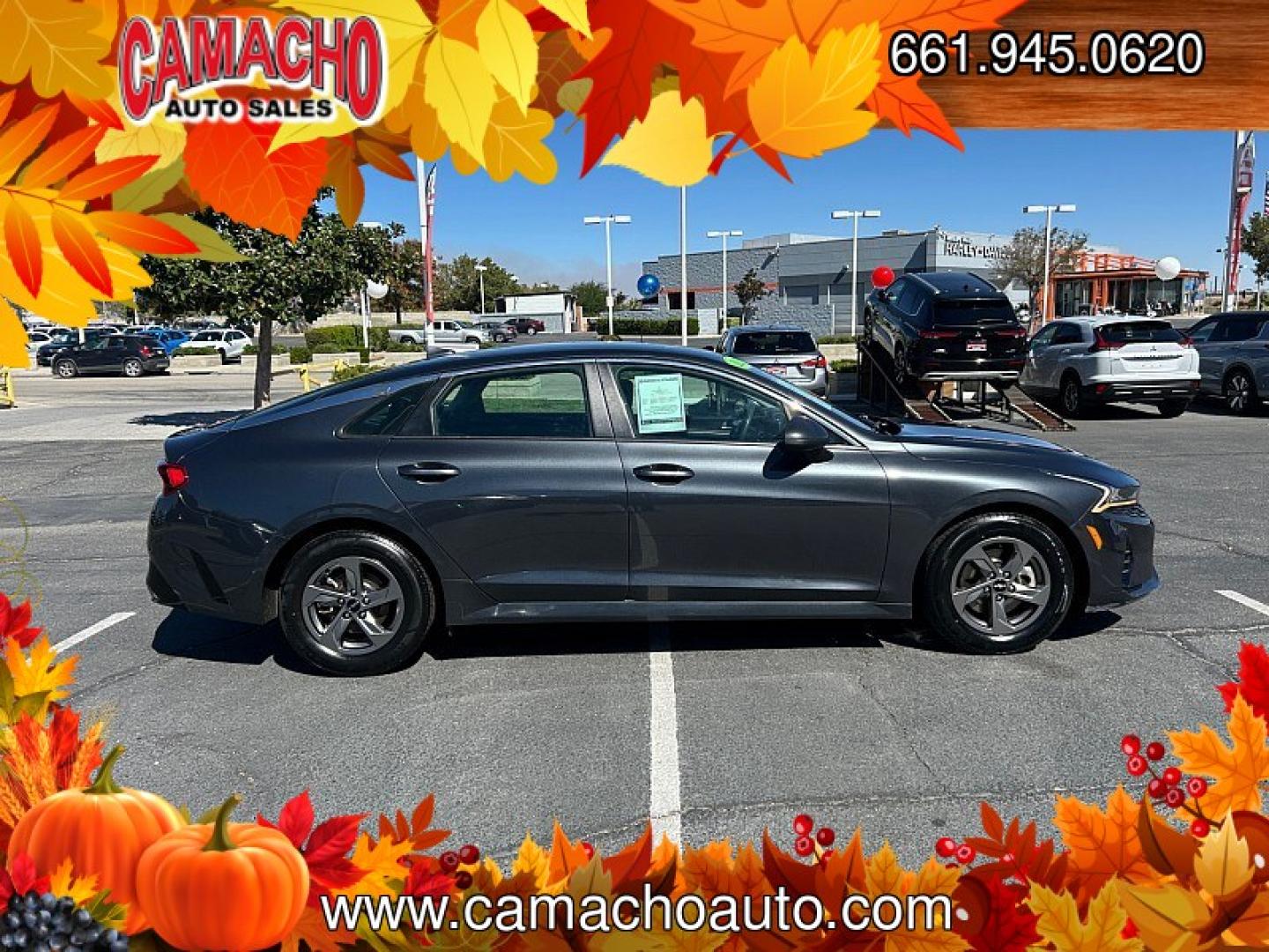 2022 GRAY Kia K5 (5XXG14J25NG) with an 4-Cyl Turbo 1.6 Liter engine, Automatic 8-Spd transmission, located at 412 Auto Vista Drive, Palmdale, CA, 93551, (661) 945-0620, 34.592636, -118.136681- Photo#3