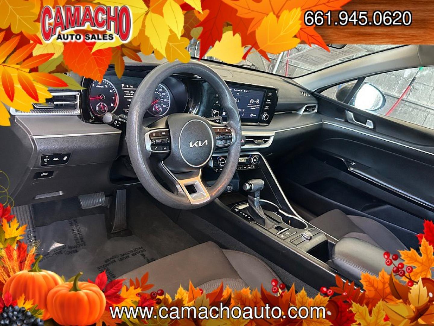 2022 GRAY Kia K5 (5XXG14J25NG) with an 4-Cyl Turbo 1.6 Liter engine, Automatic 8-Spd transmission, located at 412 Auto Vista Drive, Palmdale, CA, 93551, (661) 945-0620, 34.592636, -118.136681- Photo#17