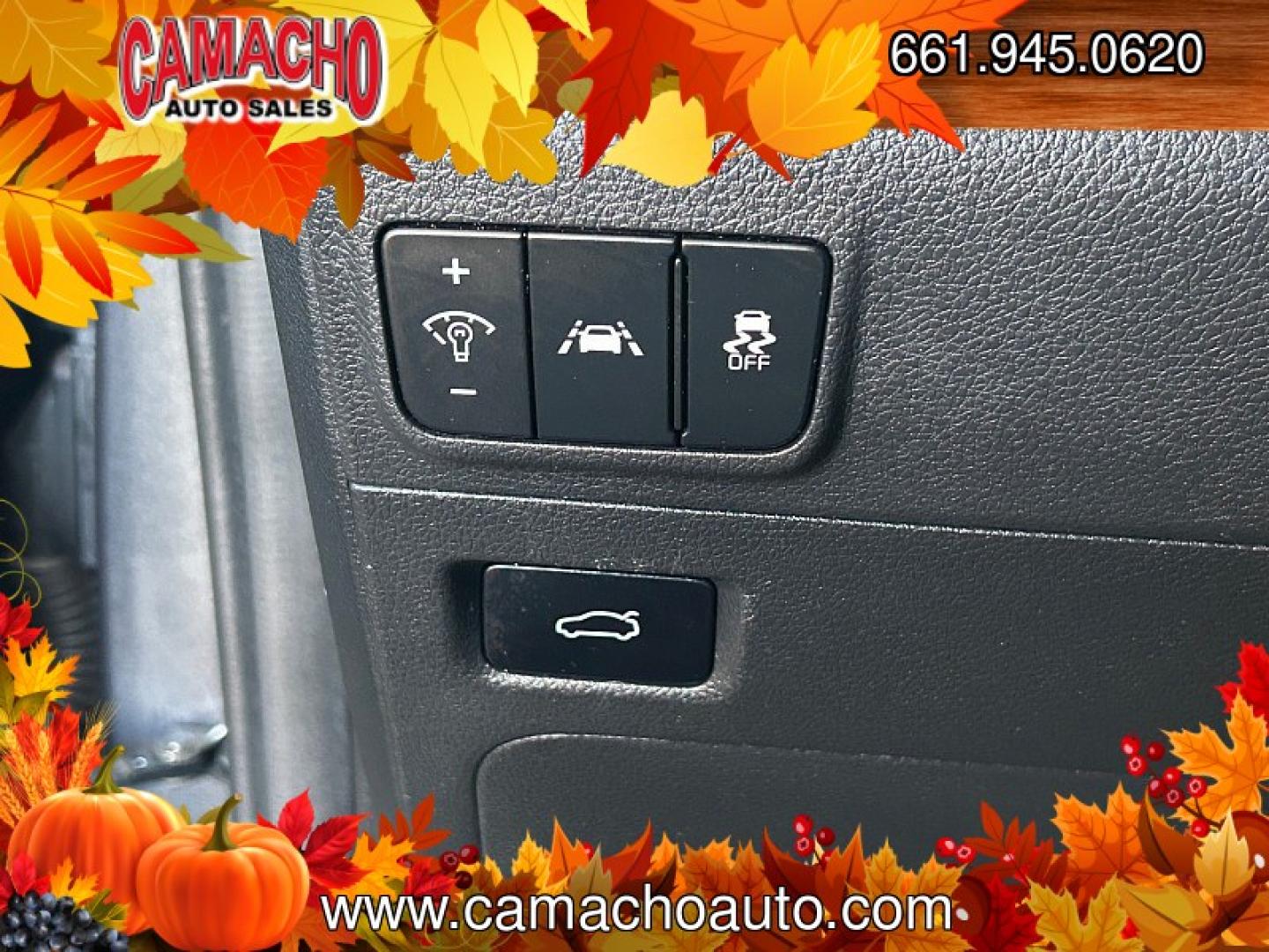 2022 GRAY Kia K5 (5XXG14J25NG) with an 4-Cyl Turbo 1.6 Liter engine, Automatic 8-Spd transmission, located at 412 Auto Vista Drive, Palmdale, CA, 93551, (661) 945-0620, 34.592636, -118.136681- Photo#25