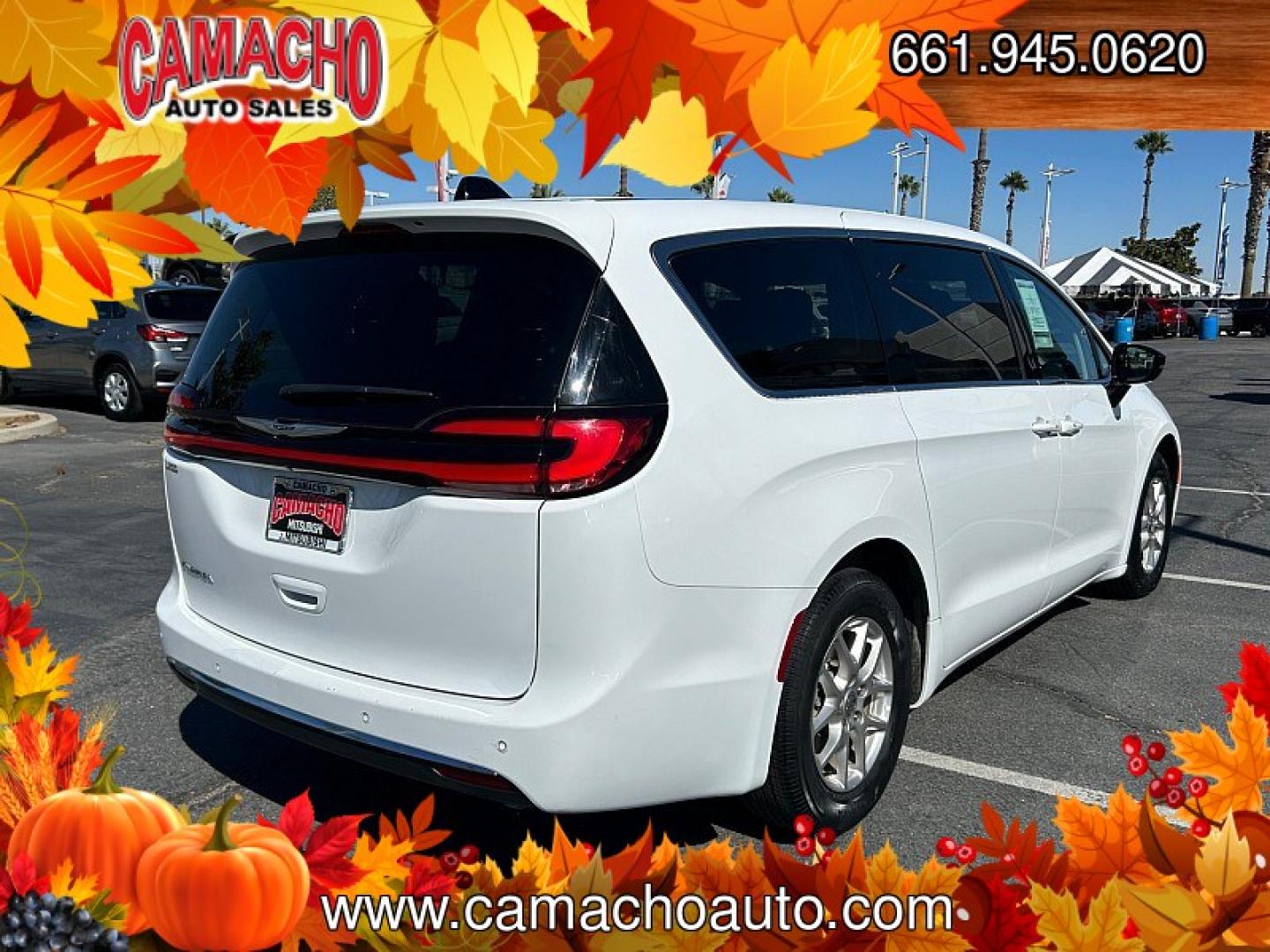 2024 WHITE Chrysler Pacifica (2C4RC1BGXRR) with an V6 3.6 Liter engine, Automatic 9-Spd transmission, located at 412 Auto Vista Drive, Palmdale, CA, 93551, (661) 945-0620, 34.592636, -118.136681- Photo#7