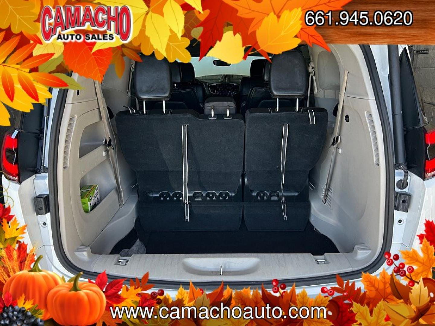 2024 WHITE Chrysler Pacifica (2C4RC1BGXRR) with an V6 3.6 Liter engine, Automatic 9-Spd transmission, located at 412 Auto Vista Drive, Palmdale, CA, 93551, (661) 945-0620, 34.592636, -118.136681- Photo#28