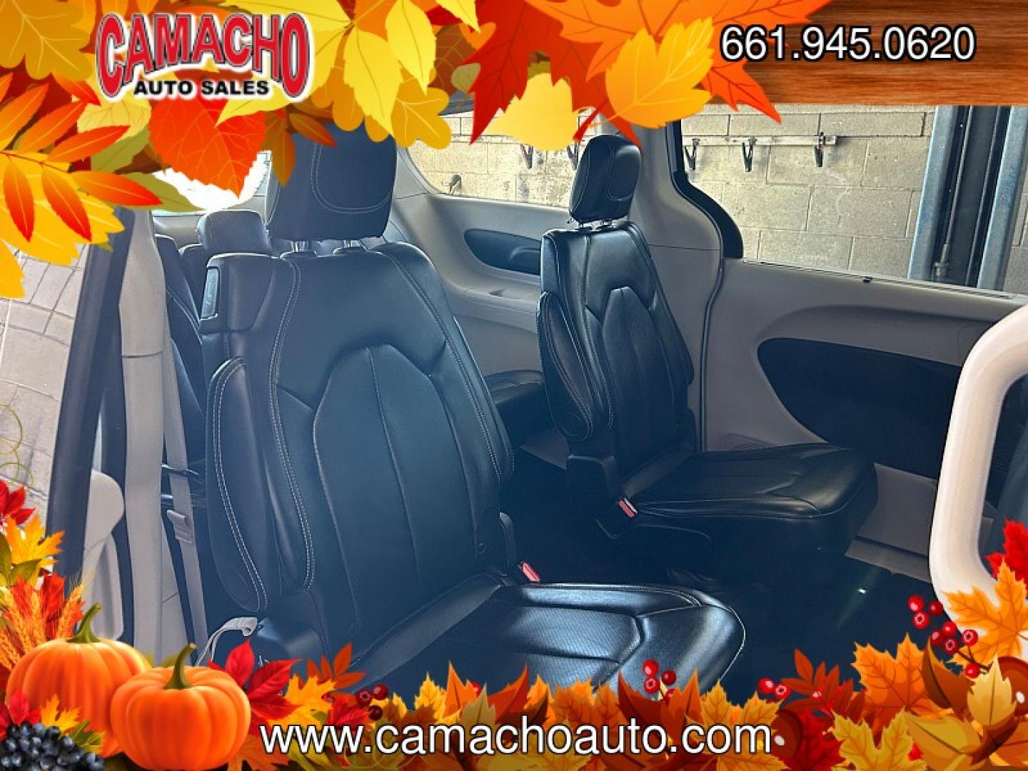 2024 WHITE Chrysler Pacifica (2C4RC1BGXRR) with an V6 3.6 Liter engine, Automatic 9-Spd transmission, located at 412 Auto Vista Drive, Palmdale, CA, 93551, (661) 945-0620, 34.592636, -118.136681- Photo#29
