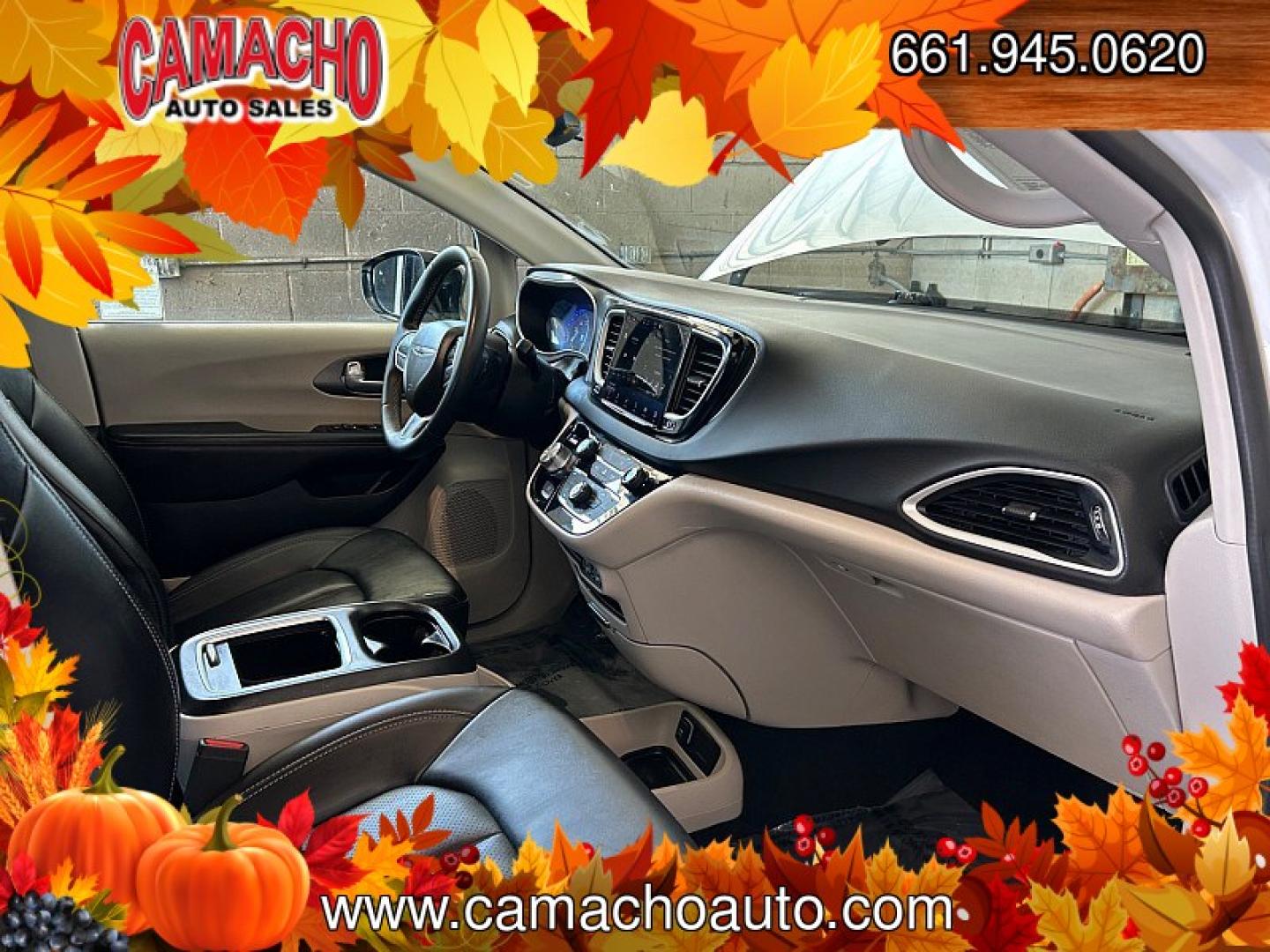 2024 WHITE Chrysler Pacifica (2C4RC1BGXRR) with an V6 3.6 Liter engine, Automatic 9-Spd transmission, located at 412 Auto Vista Drive, Palmdale, CA, 93551, (661) 945-0620, 34.592636, -118.136681- Photo#30