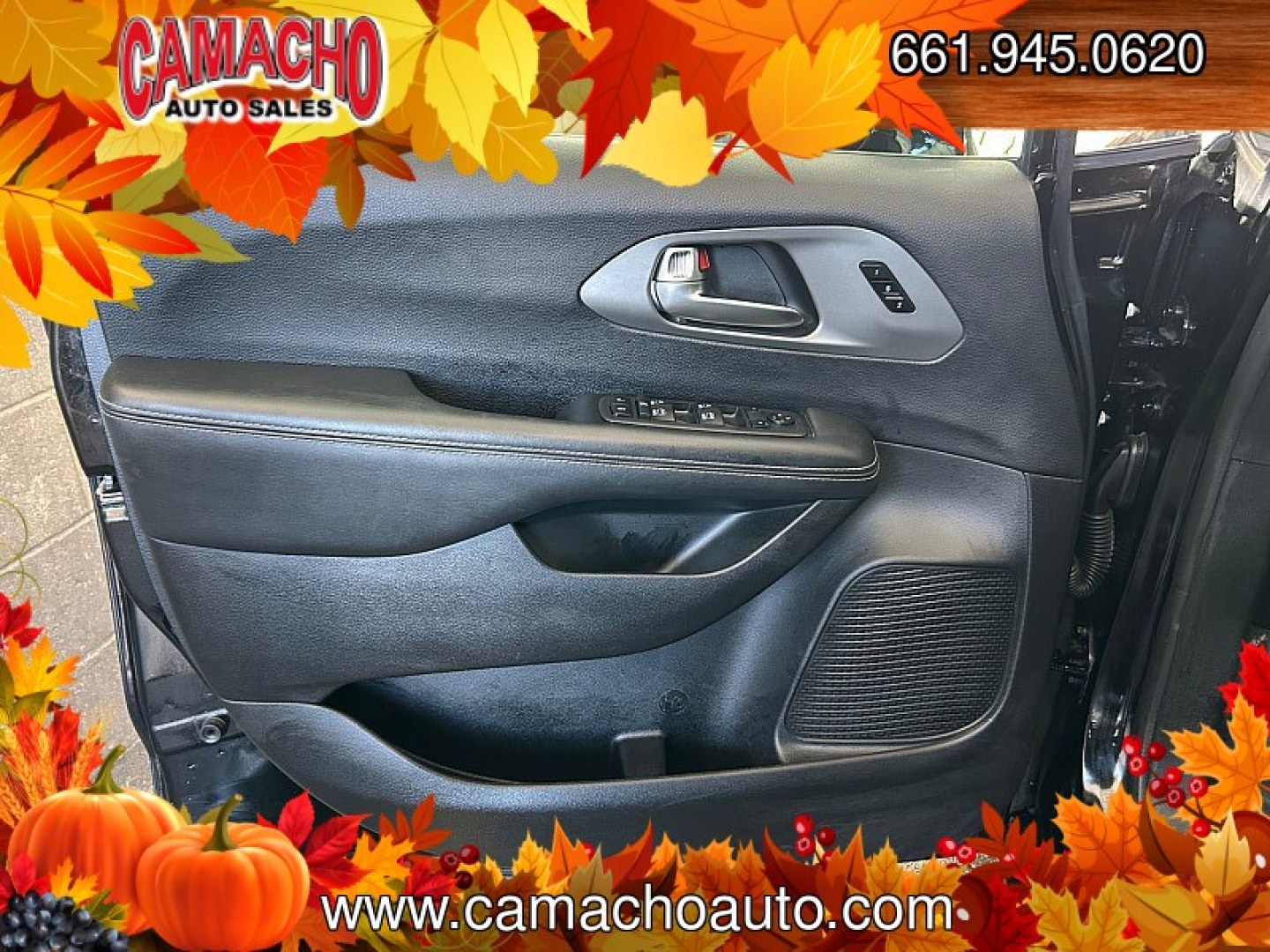 2025 BLACK /BLACK Chrysler Pacifica (2C4RC1BG0SR) with an V6 3.6 Liter engine, Automatic 9-Spd transmission, located at 412 Auto Vista Drive, Palmdale, CA, 93551, (661) 945-0620, 34.592636, -118.136681- Photo#15