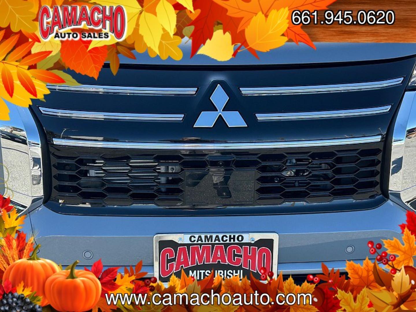 2026 GRAY Mitsubishi Outlander (JA4J3VAB9TZ) with an 4-Cyl Turbo Hybrid 1.5 Liter engine, Automatic CVT transmission, located at 412 Auto Vista Drive, Palmdale, CA, 93551, (661) 945-0620, 34.592636, -118.136681- Photo#4